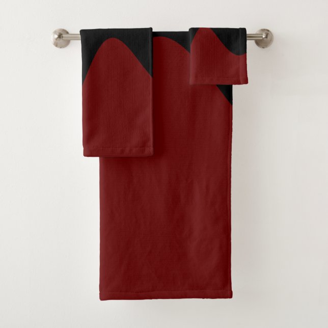 Modern Black River Deep red Bath Towel Set (Insitu)