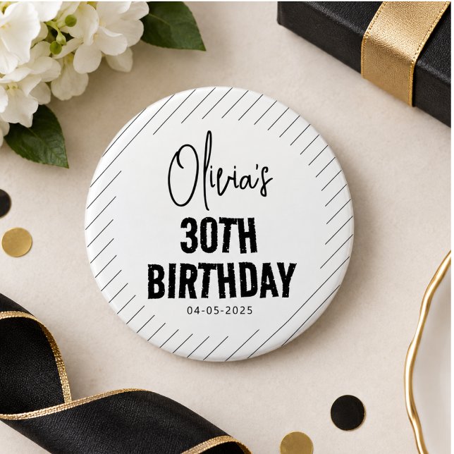 Modern Black Script 30th Birthday Chic & Minimalis Button (Modern Black Script 30th Birthday Chic & Minimalis Button)