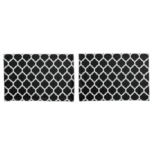 Modern Black White Moroccan Quatrefoil Pattern Pillowcase