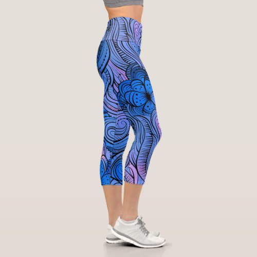 Modern Blue Abstract Pattern Capri Leggings