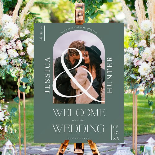 Modern boho arch photo wedding sage green welcome foam board