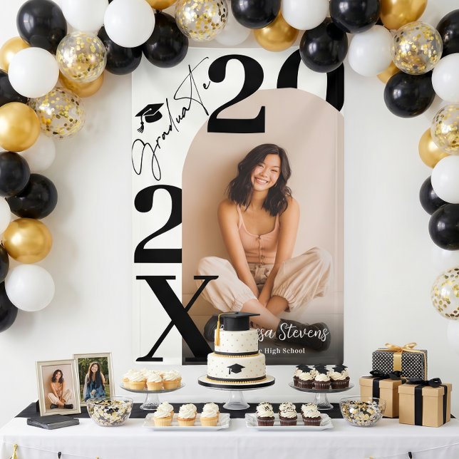 Modern Bold Black white Trendy photo graduation Banner (Modern Bold Black white Trendy photo graduation Banner)