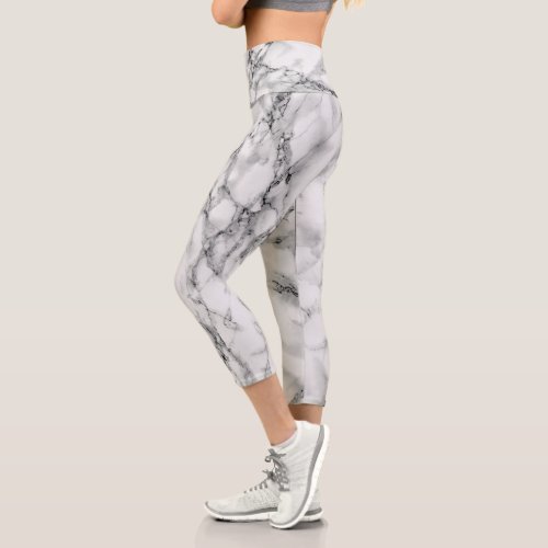 Modern Capri Leggings with White Marble Design