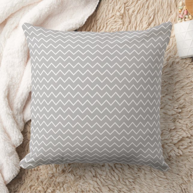 Modern Chevron Zigzag Seamless Pattern Throw Pillow (Blanket)