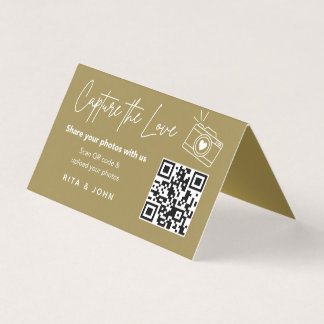 Modern Chic Capture The Love QR code Folded Card