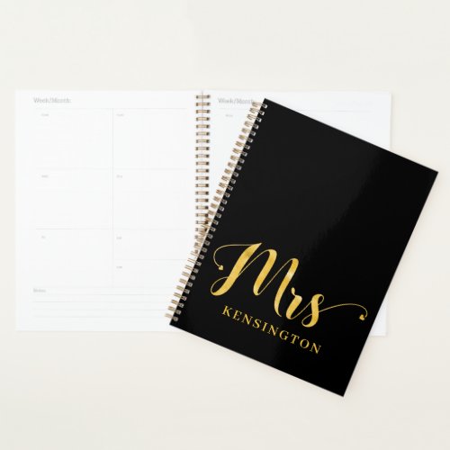 Modern Chic Gold Foil Typography Mrs Newlywed Planner