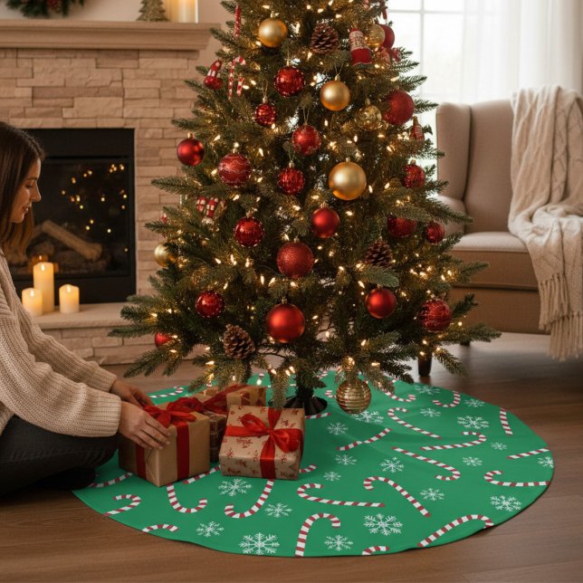 Modern Christmas Holiday Candy Cane Snow Pattern Brushed Polyester Tree Skirt (Creator Uploaded)