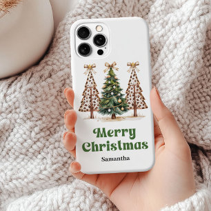 Modern Christmas trees green gold leopard pattern iPhone 15 Plus Case