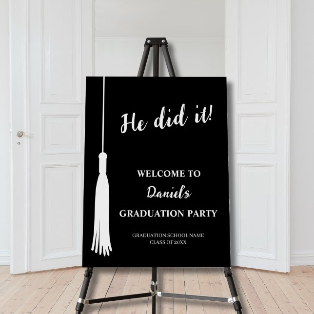 Modern Class Of 2026 Tassel Graduation Welcome Foam Board (Modern Class Of 2024 Tassel Graduation Welcome Sign Black And White Minimalist)