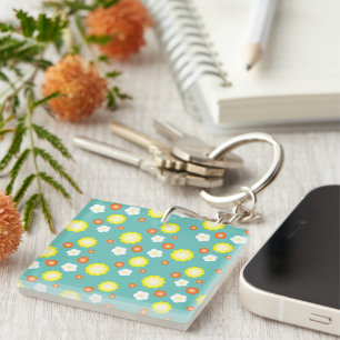 Modern colorful gradient Daisy flower pattern girl Keychain