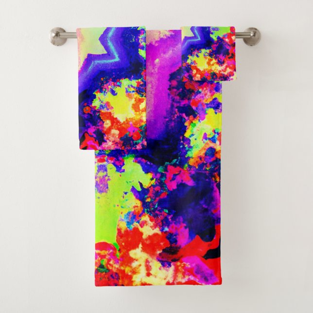 Modern Colorful Pattern Design Bath Towel Set (Insitu)