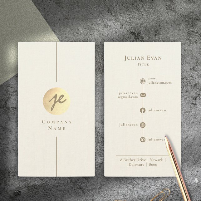 Modern Creamy White & Gold Luxe Script Monogram Business Card (Modern Creamy White & Gold Luxe Script Monogram Business Card)