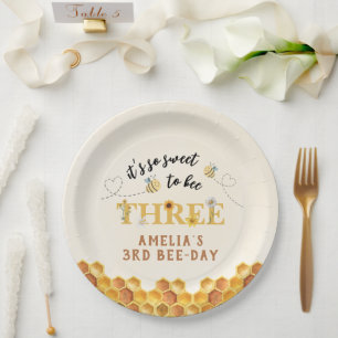 Modern Cute It’s so sweet to bee third birthday Paper Plates