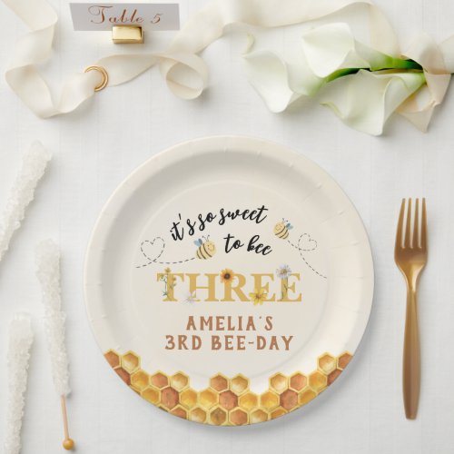 Modern Cute Itâs so sweet to bee third birthday Paper Plates