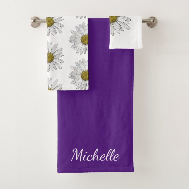 Modern Daisies Trendy Purple Botanical  Bath Towel Set (Insitu)