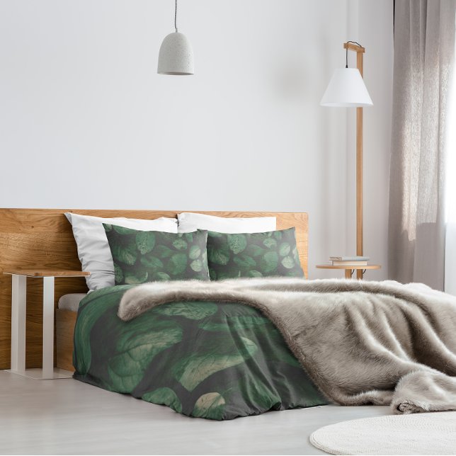 Modern Dark Green Leaves Botanical Design Pillow Case (Creator Uploaded)