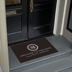 Modern Decorative Monogram Medallion Welcome Doormat