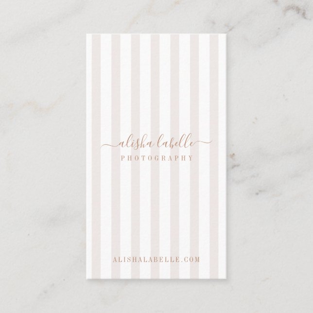 Modern, Elegant & Minimal vertical Stripe Business Card (Front)