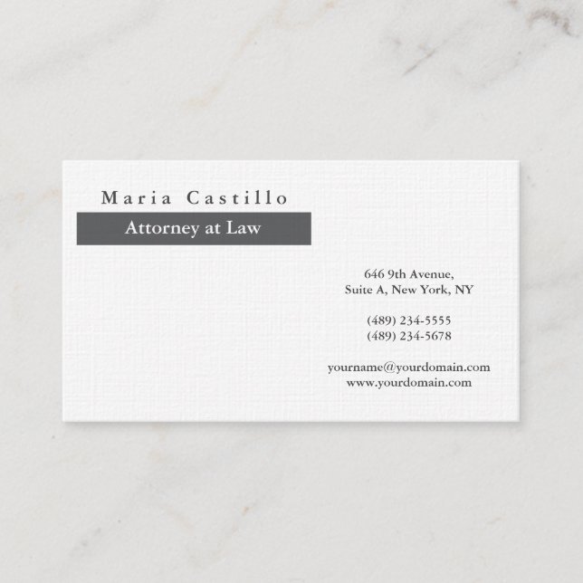 Modern Elegant Minimalist Business Card (Front)