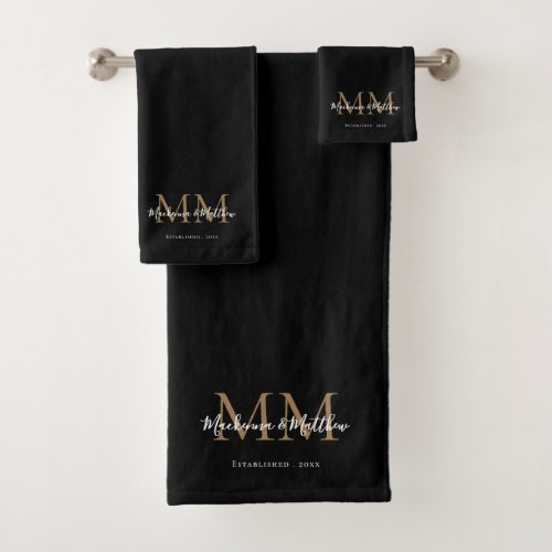 Modern Elegant Newlywed Black Gold Monogram Name Bath Towel Set