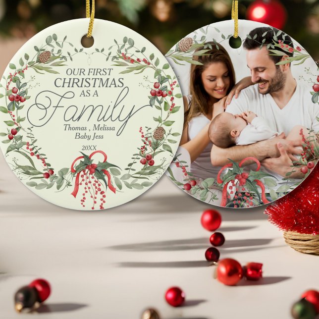 Modern Elegant Red Green Christmas Floral Wreath  Ceramic Ornament (Creator Uploaded)