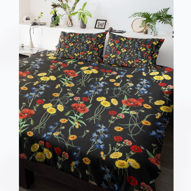 Modern Elegant Wildflowers Poppy Daisy Black Pillow Case (Creator Uploaded)