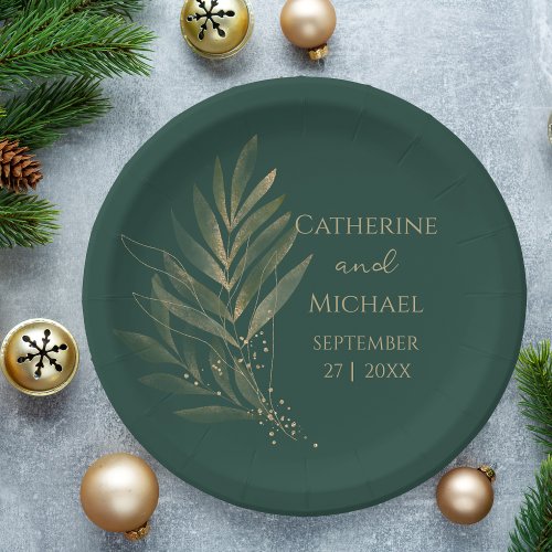 Modern Emerald Green Gold Leaf Wedding Monogram Paper Plates
