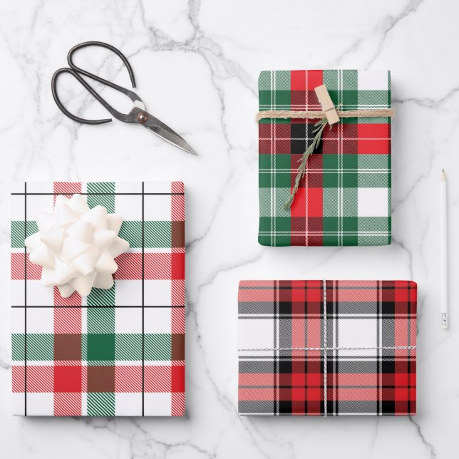 Modern Farmhouse Charm Classic Christmas Plaid Wrapping Paper Sheets (Front)