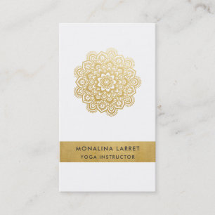 Modern Faux Gold Foil Mandala Mehendi Pattern Business Card