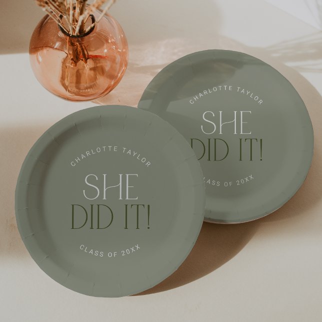 Modern Fete | Green She Did It Graduation Paper Plates (Creator Uploaded)