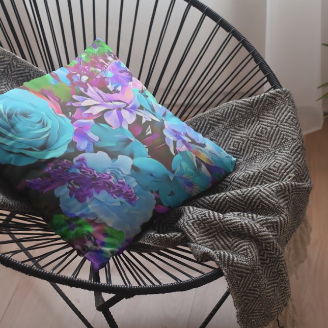 Modern Floral Flower Throw Pillow (Creator Uploaded)