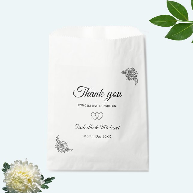 Modern Floral in Black and White Wedding Favor Bag (Creator Uploaded)