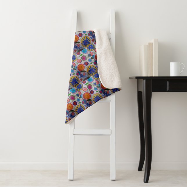 Modern Floral Sherpa Blanket (In Situ)