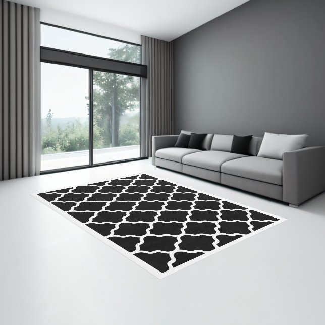  Modern Geometric Black and White Quatrefoil Area Rug (Insitu (Indoor 3))