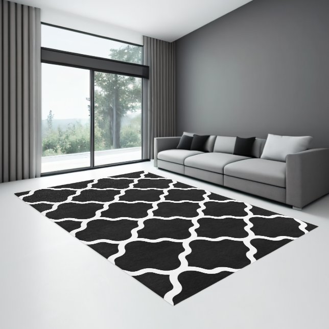  Modern Geometric Black and White Quatrefoil Area Rug (Insitu (Indoor 3))