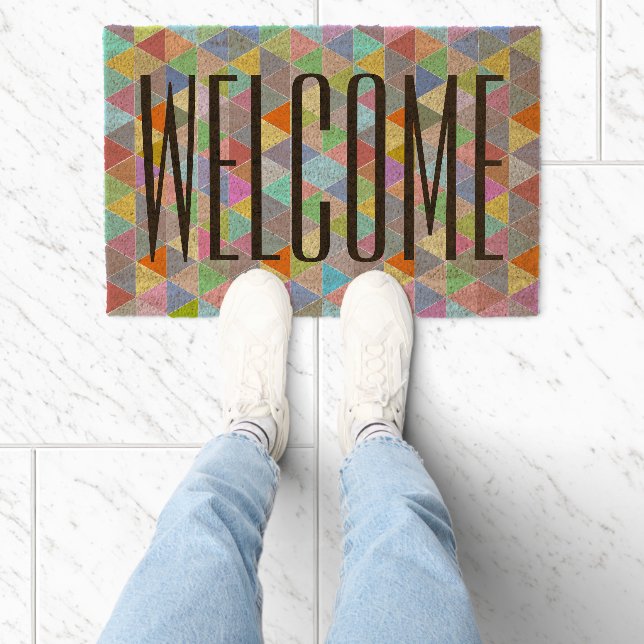 Modern geometric pattern colorful coco coir fiber doormat (Insitu)
