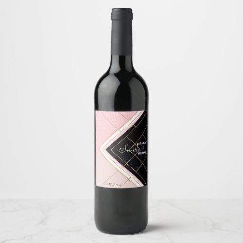 Modern Geometric Pink Gold Strokes Design Wine Label