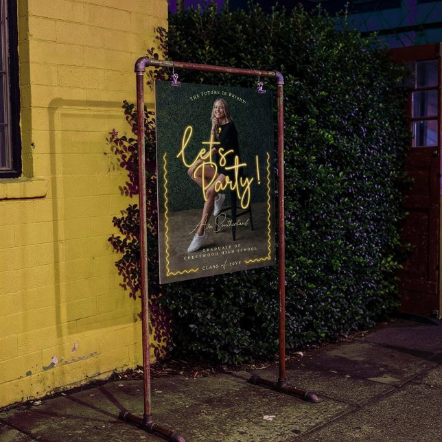 Modern Glow Script Yellow Neon Wavy Graduate Photo Acrylic Sign (Modern Glow Script Yellow Neon Wavy Graduate Photo Acrylic Sign)