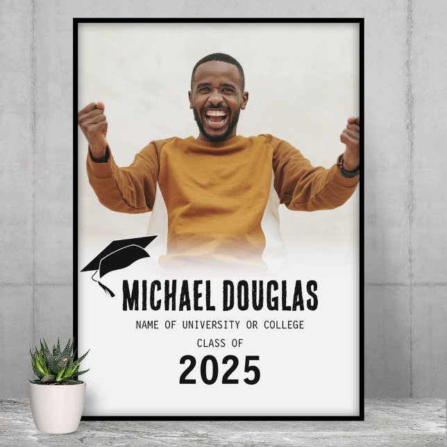 Modern Graduation Photo  (Creator Uploaded)