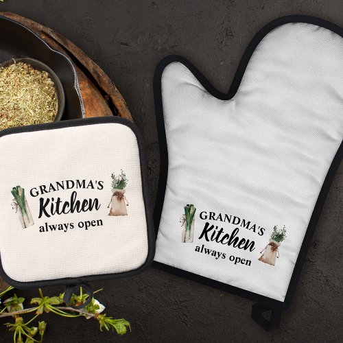 Modern Grandmas Kitchen Is Always Open Best Gift Oven Mitt  Pot Holder Set