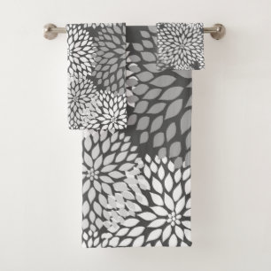 Modern Gray Dahlia floral pattern, neutral bath Towel Set