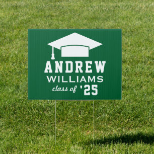 Modern Green 2025 Graduate Personalized Graduation Sign