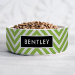 Modern Green Chevron Personalized Pet Bowl<br><div class="desc">Add a modern vibe to your pet’s dining area with this personalized pet bowl that features a simple green and white chevron pattern with a customizable pet name. Whether you’re shopping for your own beloved pet or for friends, family, new pet owners, or dog and cat lovers, this personalized pet...</div>