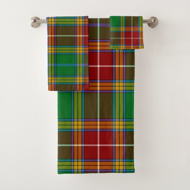 Modern Green Tartan Plaid Bath Towel Set (Insitu)