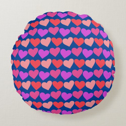 Modern Groovy Pink Red Hearts Pattern Valentines  Round Pillow