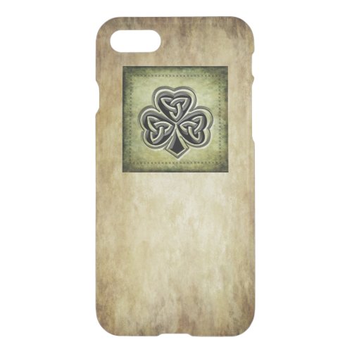 Modern grundge vintage irish lucky shamrock iPhone SE87 case