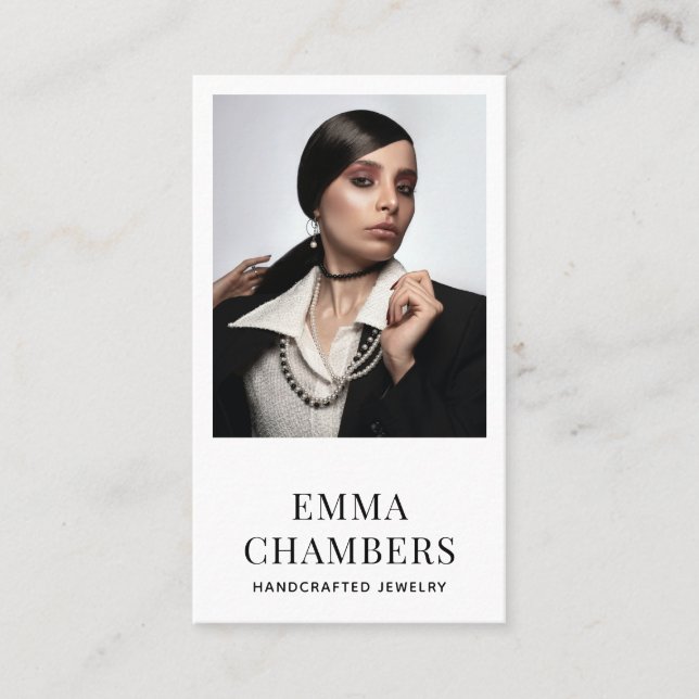 Modern Jewelry Designer Business Card (Front)