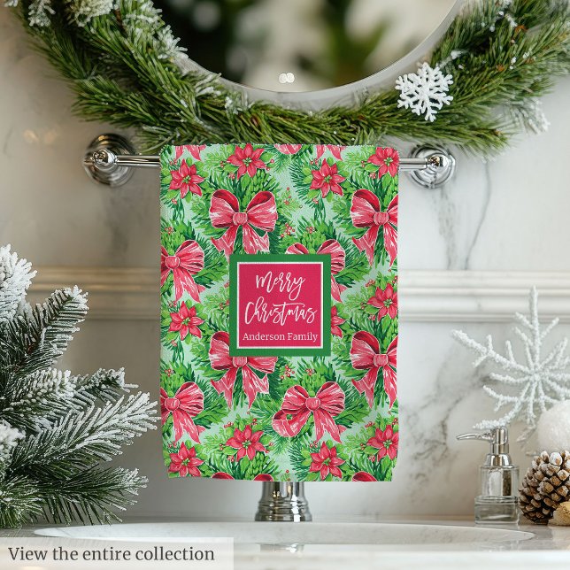 Modern magenta and red Christmas preppy bath towel (Modern magenta and red Christmas preppy bath towel)