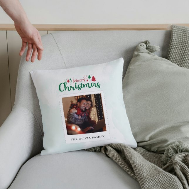 Modern Merry Christmas Photo Personalized Throw Pillow (Modern Merry Christmas Photo Personalized Throw Pillow)