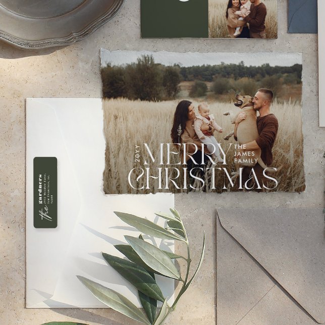 Modern minimal elegant typography family green label (Creator Uploaded)